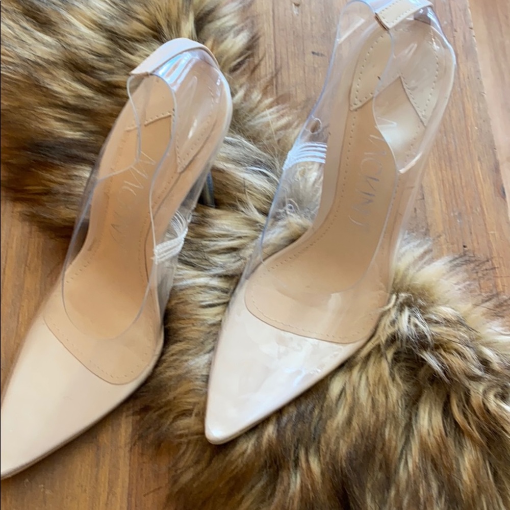 High heel shoes